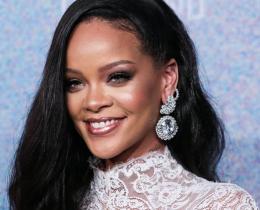 Rihanna : la chanteuse la plus riche du monde